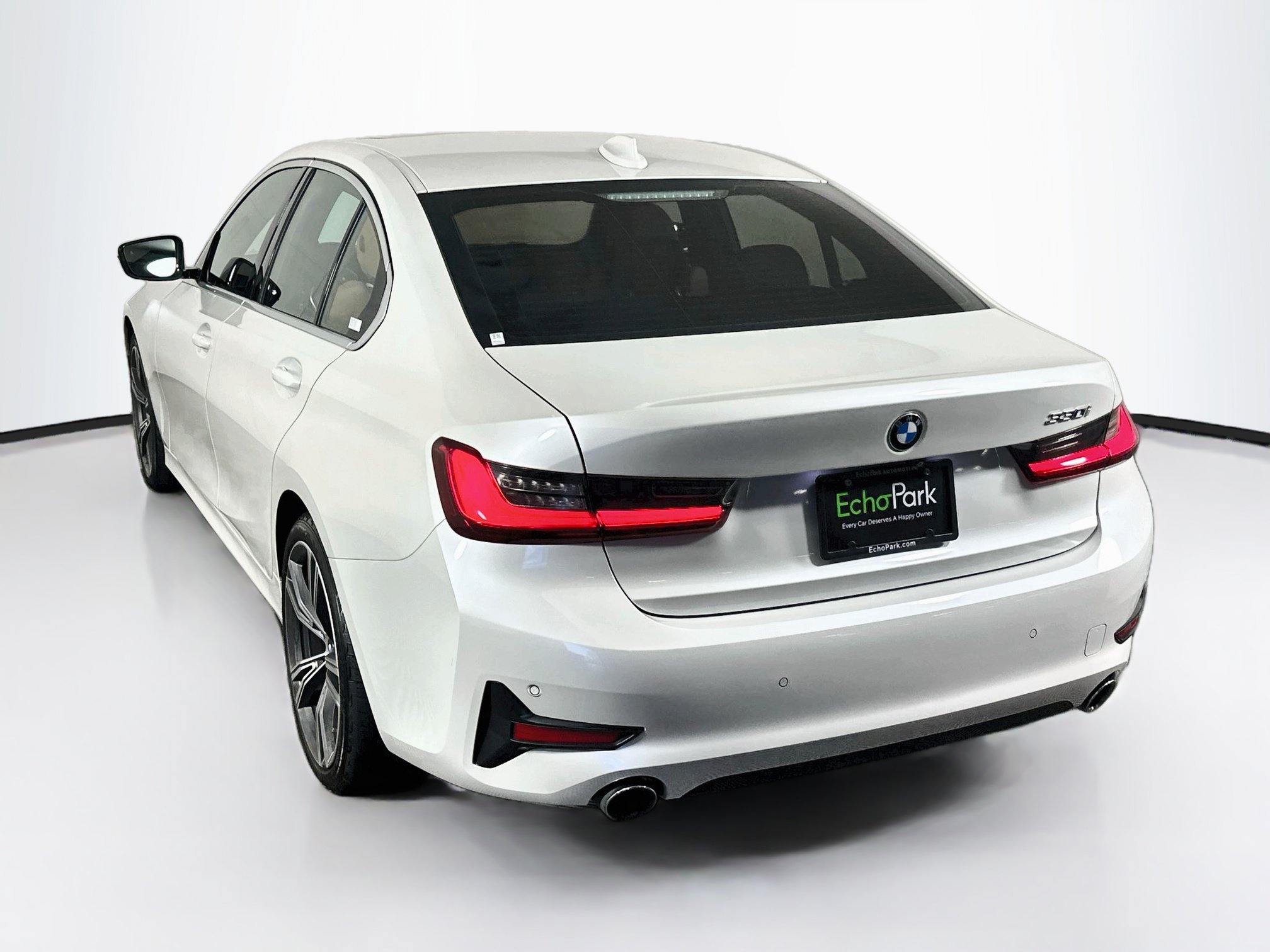 Used 2021 BMW 330i Sedan w/ Convenience Package RWD image 5