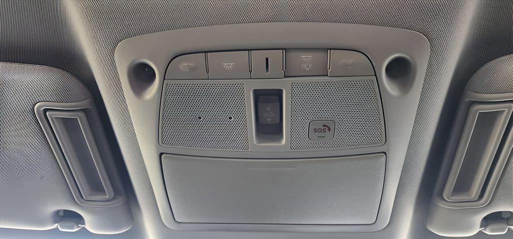 Used 2023 Nissan Armada SL image 42