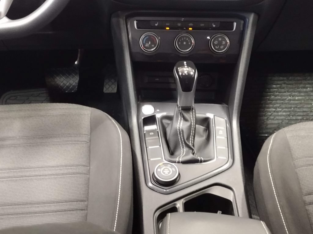 Certified 2023 Volkswagen Tiguan S AWD/4WD image 37