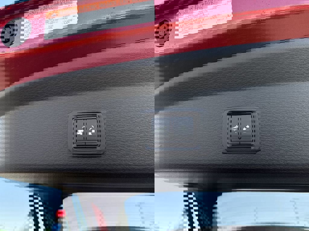 New 2025 Mitsubishi Outlander SE image 51