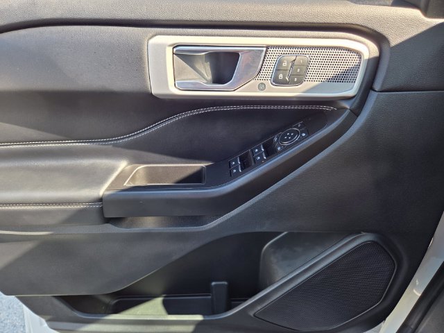 Used 2020 Ford Explorer ST AWD/4WD image 30