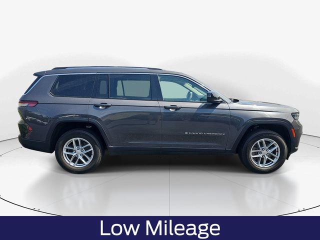 Used 2023 Jeep Grand Cherokee L Laredo w/ Luxury Tech Group I AWD/4WD image 3