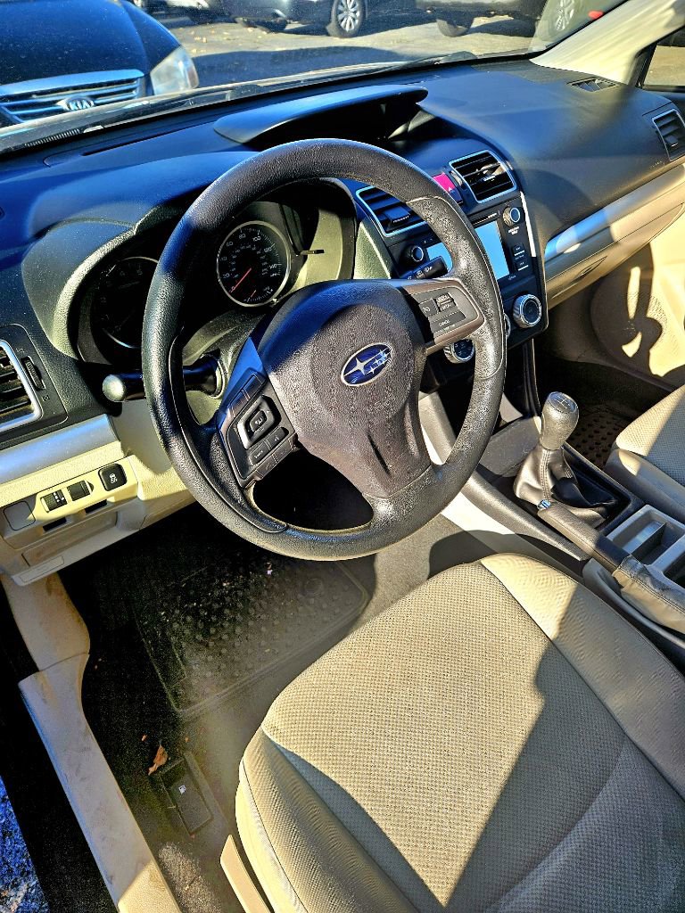 Used 2015 Subaru Impreza 2.0i image 4