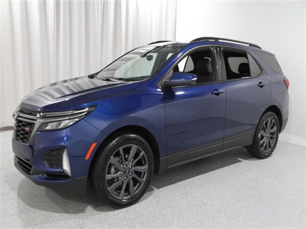 Certified 2022 Chevrolet Equinox RS w/ RS Leather Package image 3