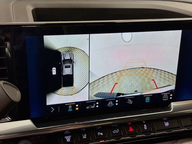 Used 2025 Chevrolet Silverado 2500 LTZ w/ LTZ Premium Package image 16