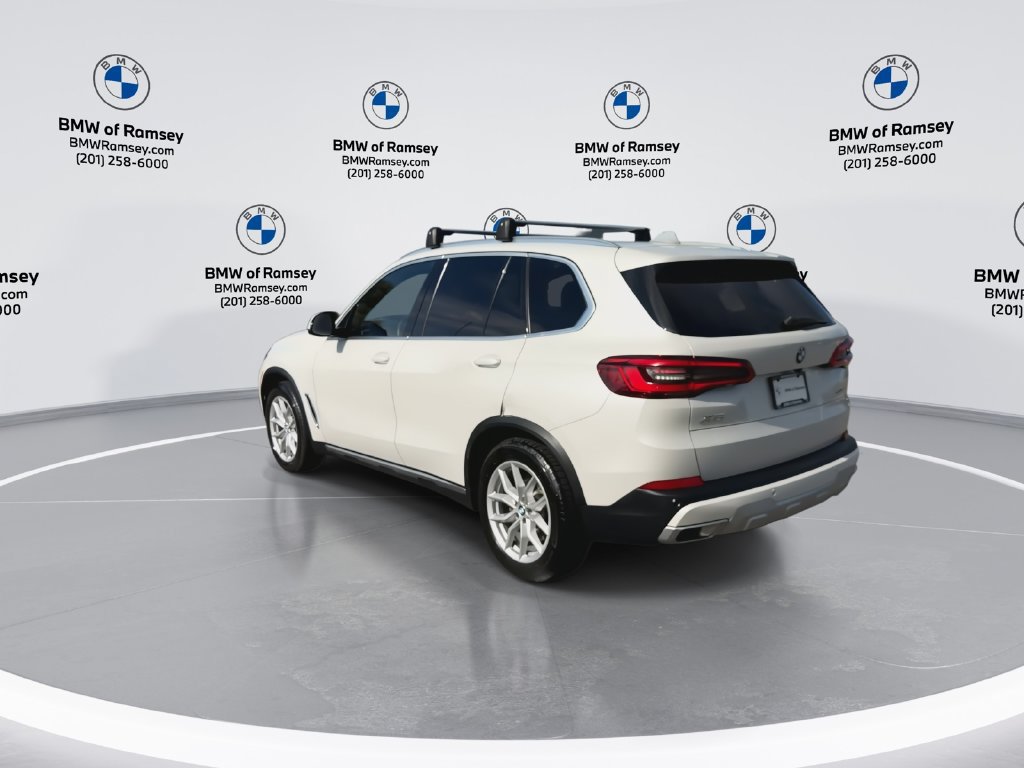 Used 2019 BMW X5 xDrive40i w/ Convenience Package AWD/4WD image 6