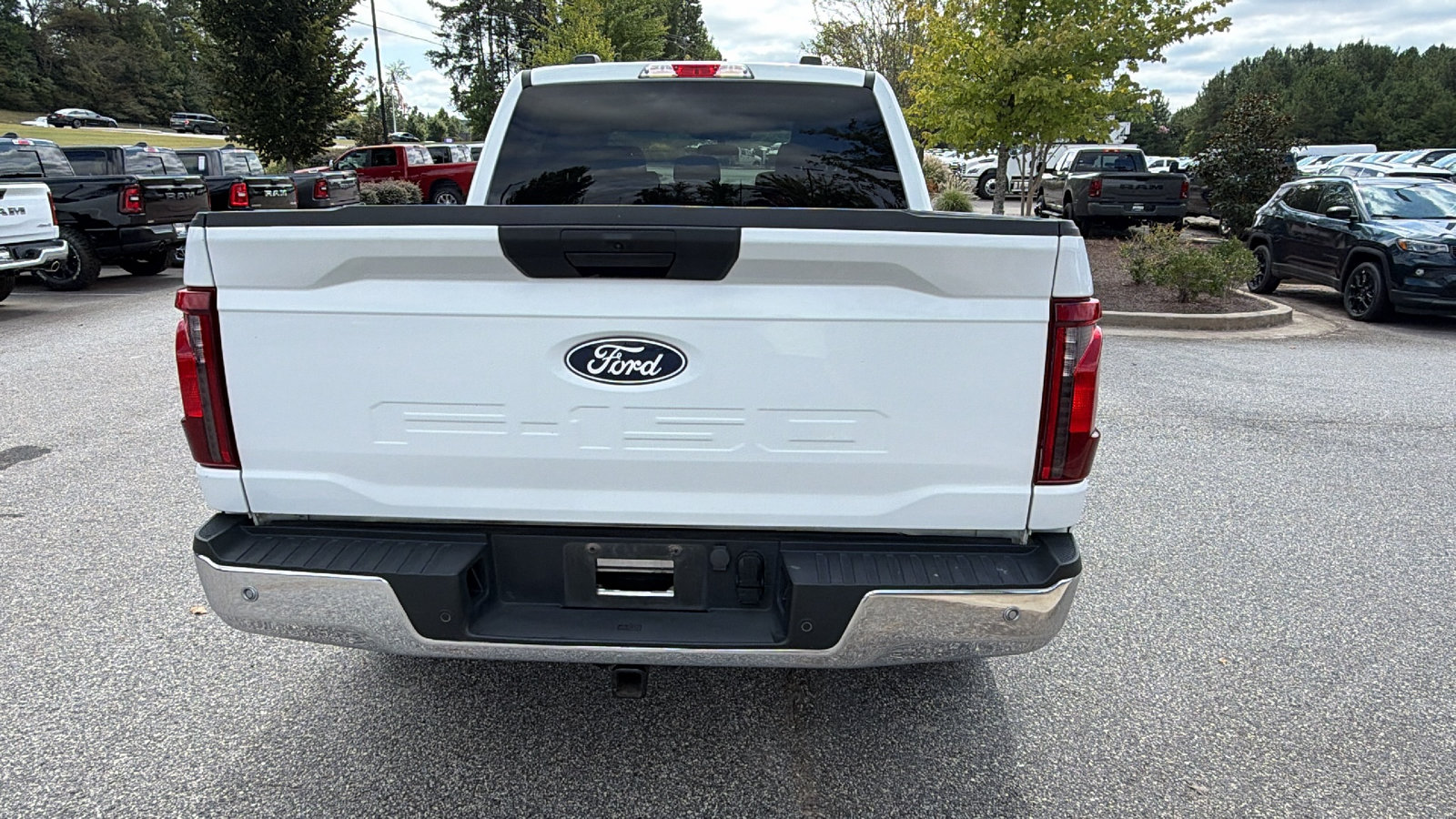 Used 2025 Ford F150 XLT w/ Equipment Group 301A Standard AWD/4WD image 9
