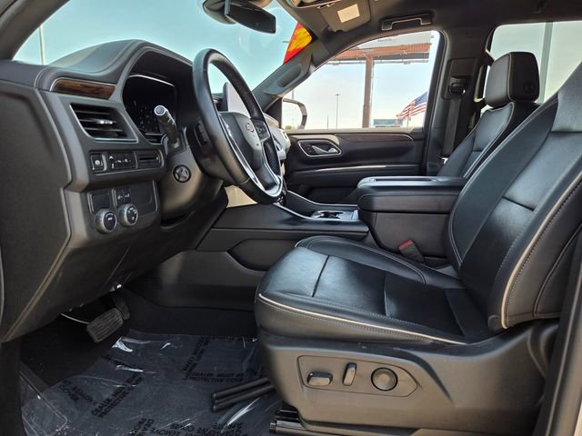 Used 2024 Chevrolet Tahoe Premier RWD image 4