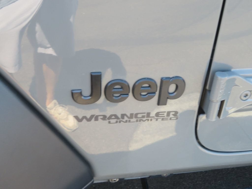 Used 2019 Jeep Wrangler Unlimited Sport AWD/4WD image 13