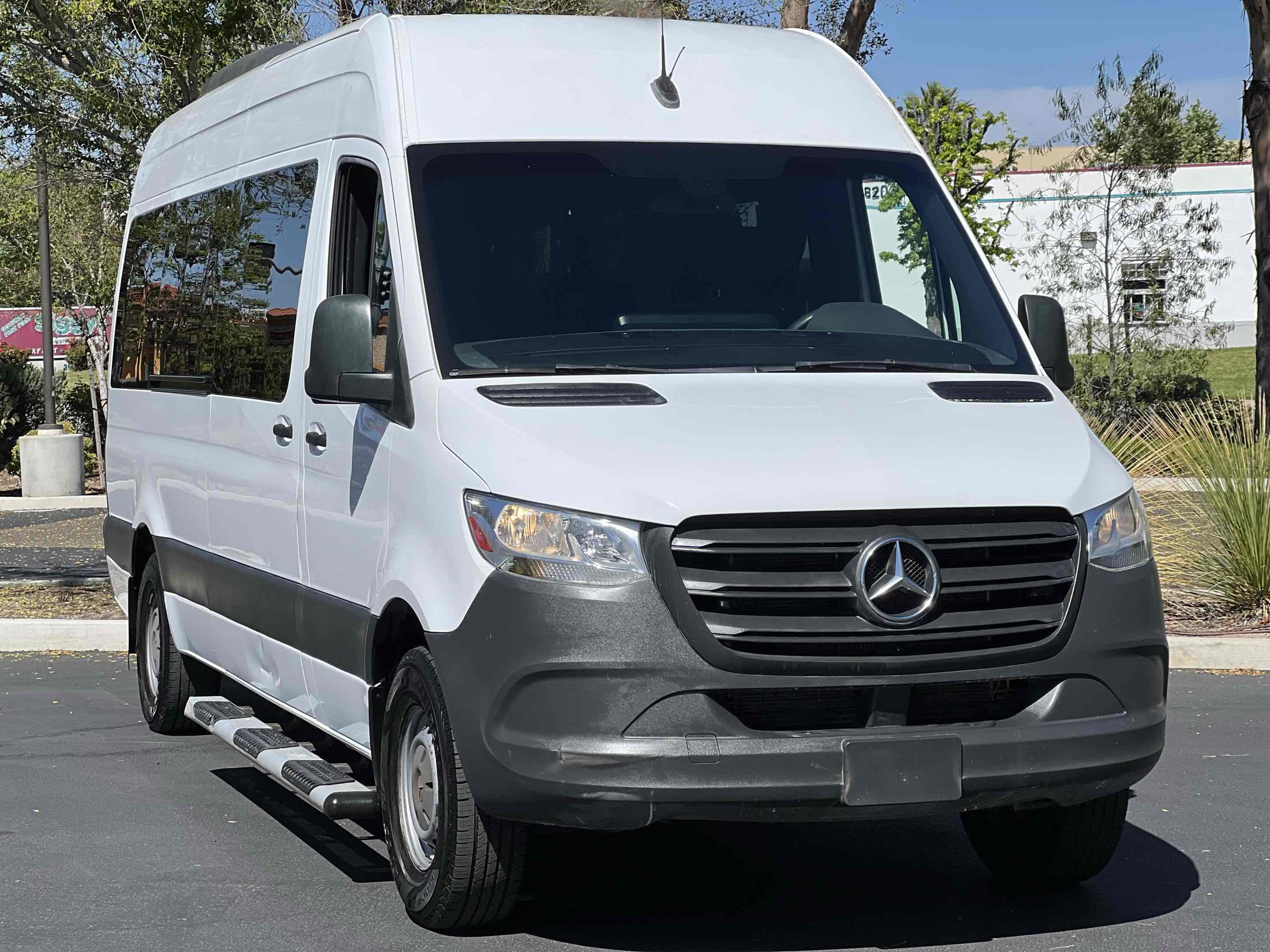 Used 2019 Mercedes-Benz Sprinter 2500 w/ Driver Convenience Package image 22