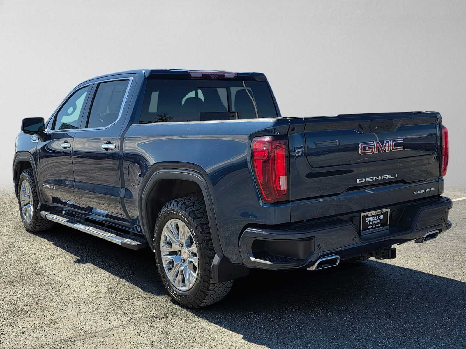 Certified 2021 GMC Sierra 1500 Denali w/ Technology Package AWD/4WD image 5