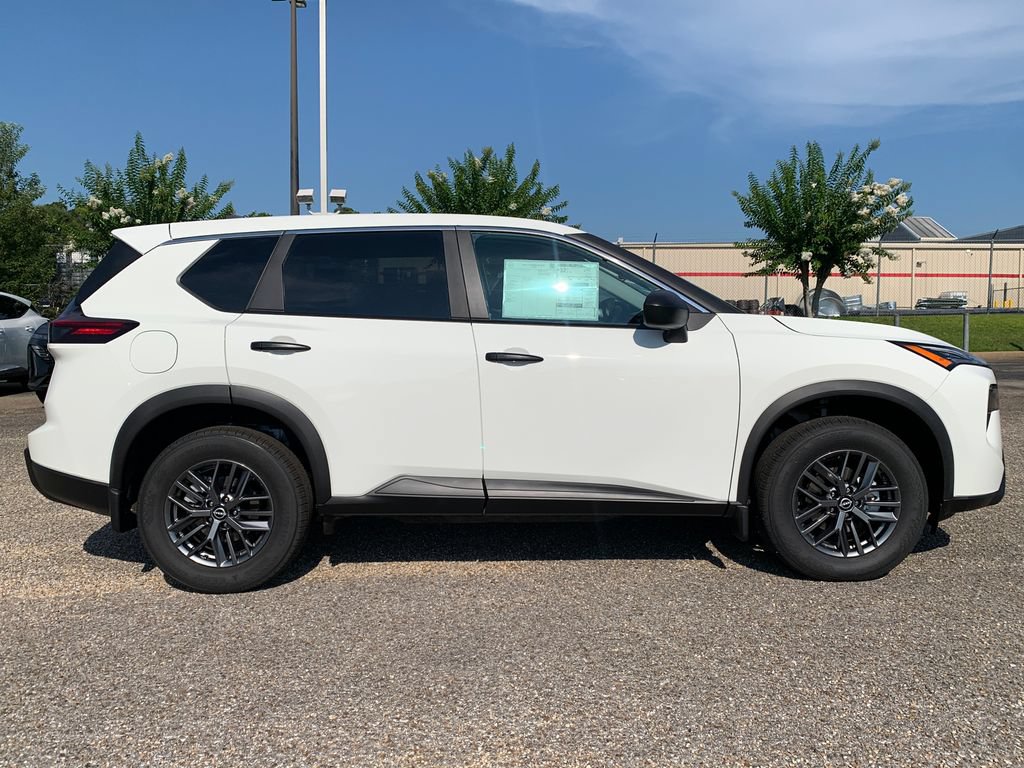 New 2026 Nissan Rogue S FWD image 2