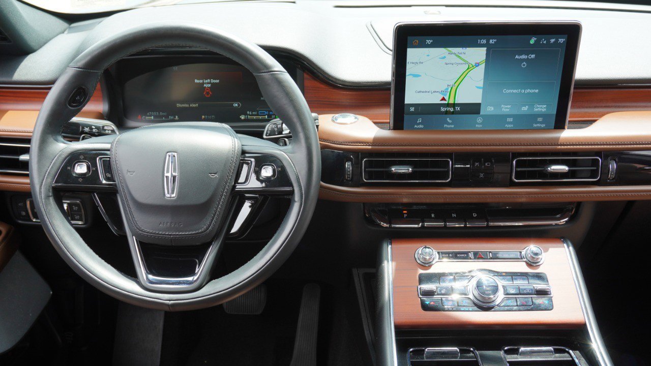 Used 2021 Lincoln Aviator Grand Touring w/ Equipment Group 302A AWD/4WD image 30