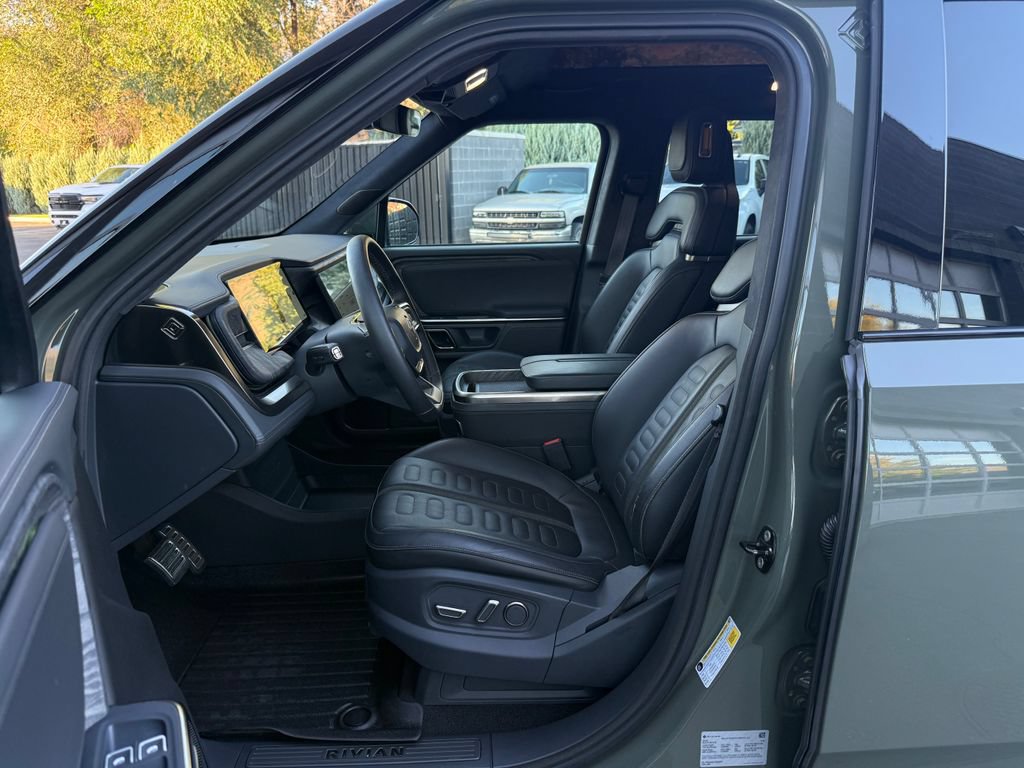 Used 2022 Rivian R1S Launch Edition Quad AWD/4WD image 19