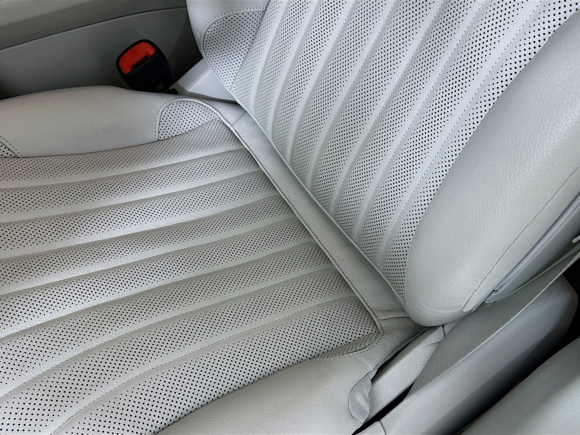 Certified 2022 Mercedes-Benz EQS 580 4MATIC Sedan image 21