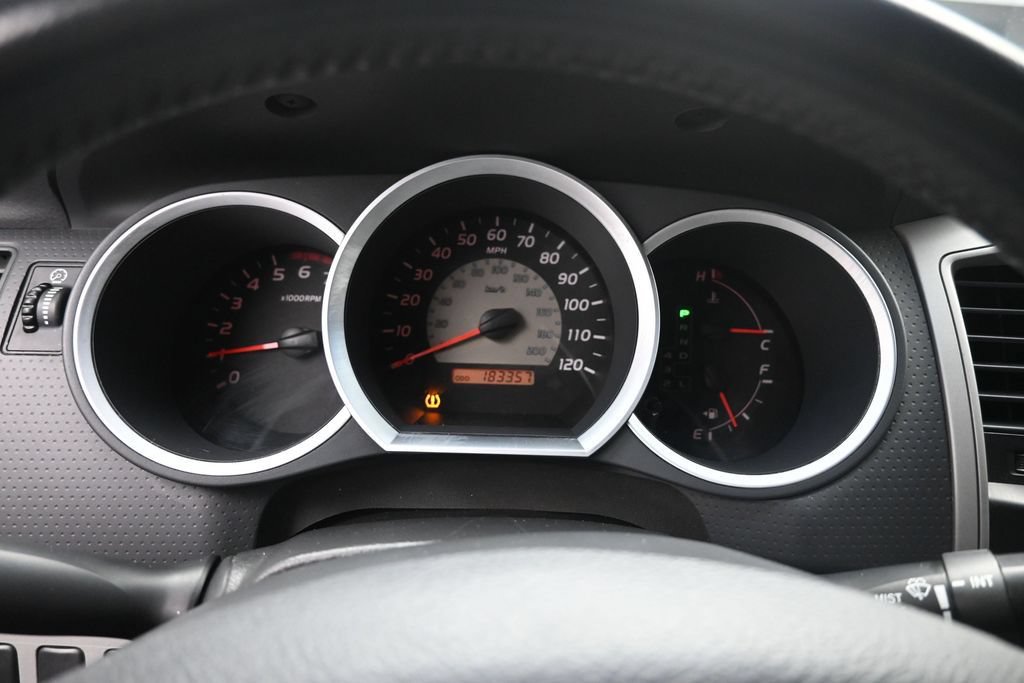 Used 2006 Toyota Tacoma PreRunner RWD image 10