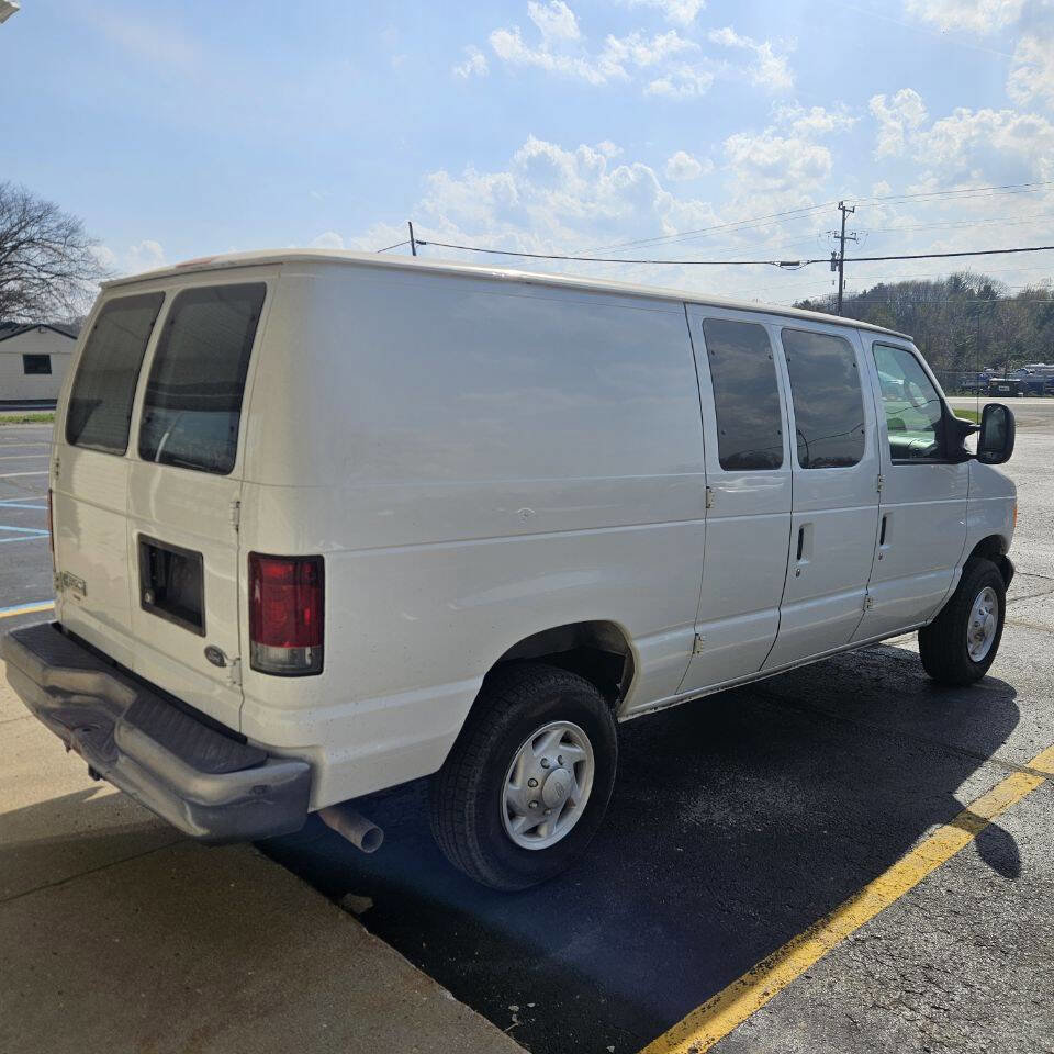 Used 2007 Ford E-350 and Econoline 350 Super Duty RWD image 6