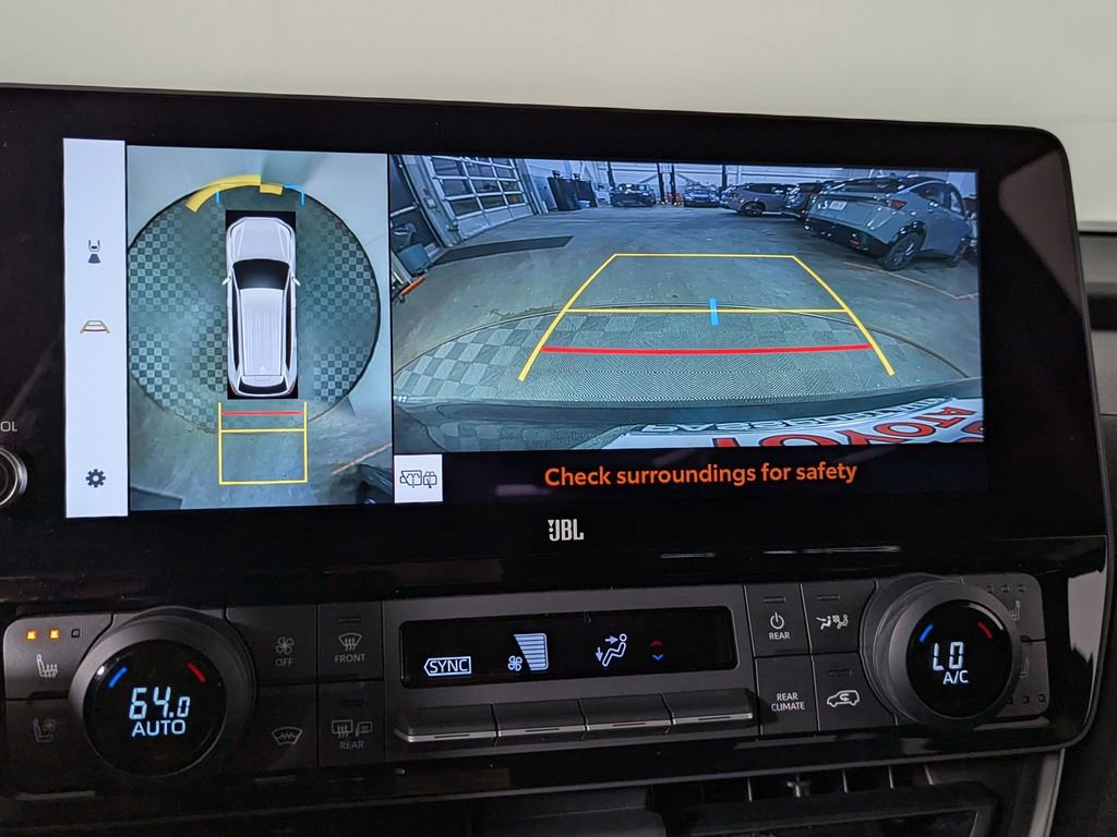 Used 2024 Toyota Grand Highlander Limited image 25