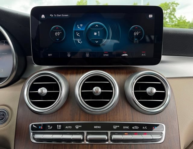 Used 2022 Mercedes-Benz GLC 300 4MATIC image 23