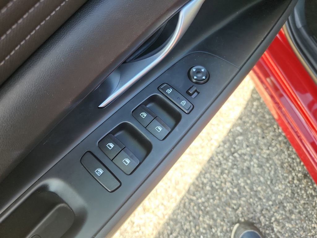 Certified 2023 Hyundai Elantra Limited image 12