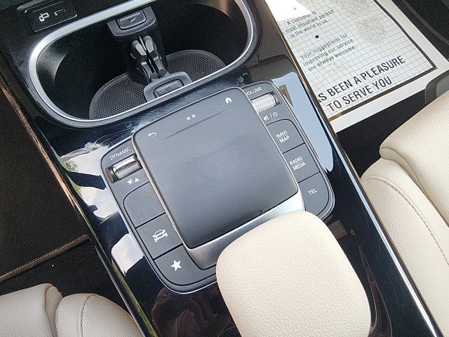Used 2022 Mercedes-Benz CLA 250 image 26