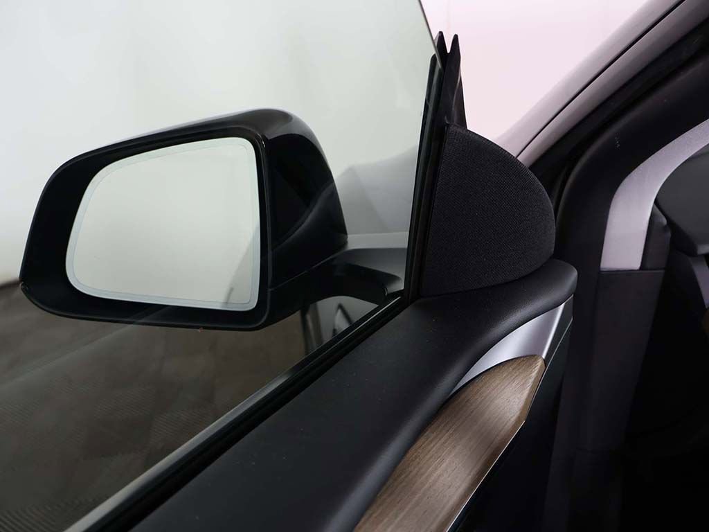 Used 2023 Tesla Model Y Performance AWD/4WD image 38