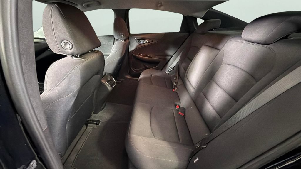 Used 2023 Chevrolet Malibu LT FWD image 26
