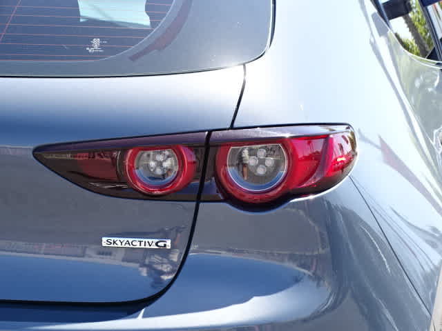 Used 2021 MAZDA MAZDA3 s FWD image 12