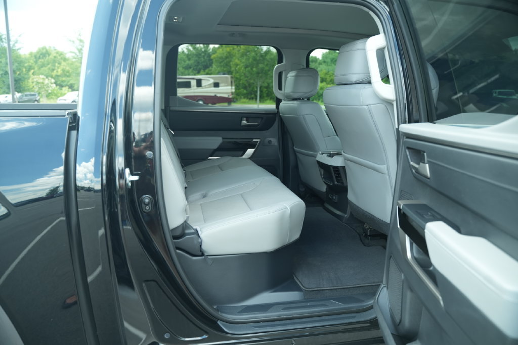 Used 2024 Toyota Tundra Limited w/ Power Package RWD image 23