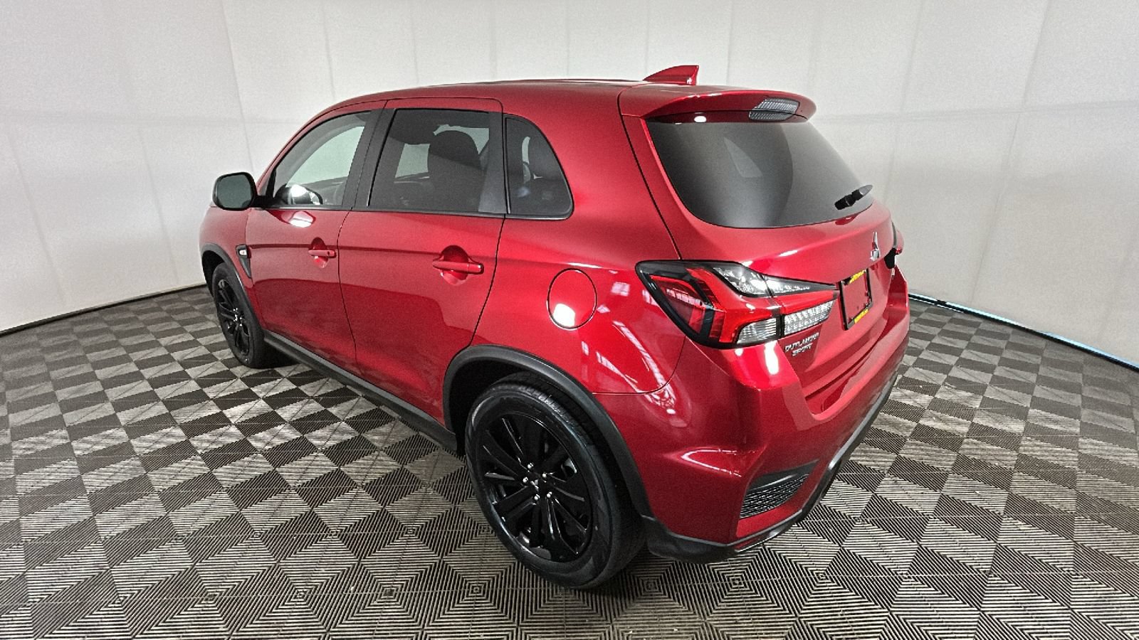 Used 2025 Mitsubishi Outlander Sport LE AWD/4WD video 4