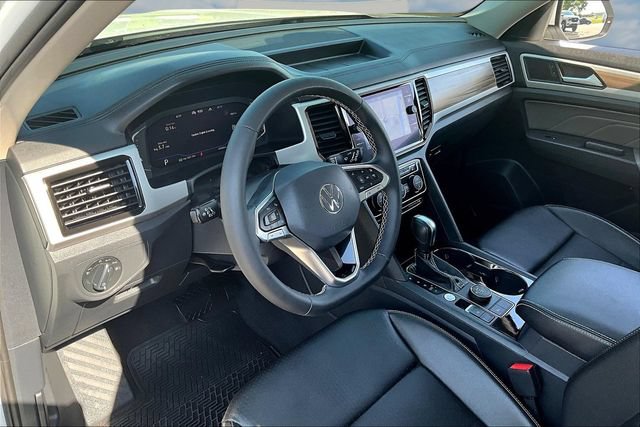 Certified 2021 Volkswagen Atlas SEL AWD/4WD image 19