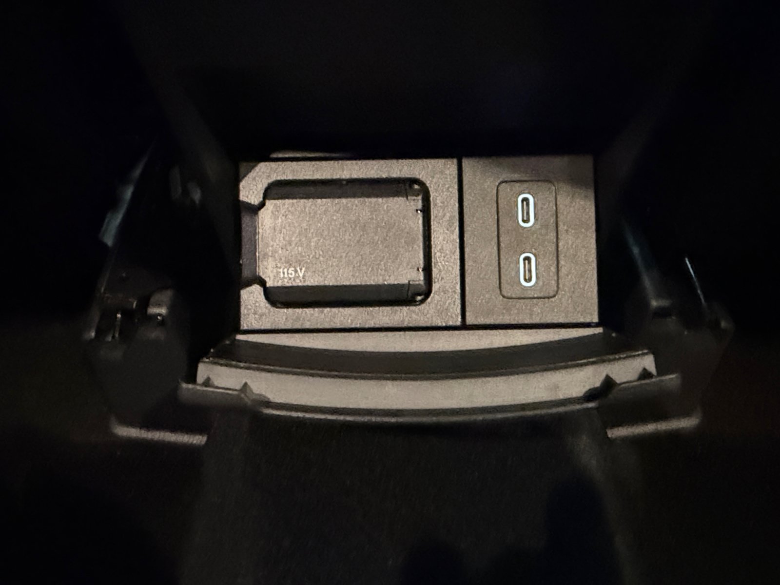 Used 2026 Mercedes-Benz GLB 250 image 22