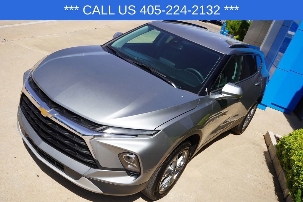 Used 2024 Chevrolet Blazer LT w/ Convenience Package FWD image 14