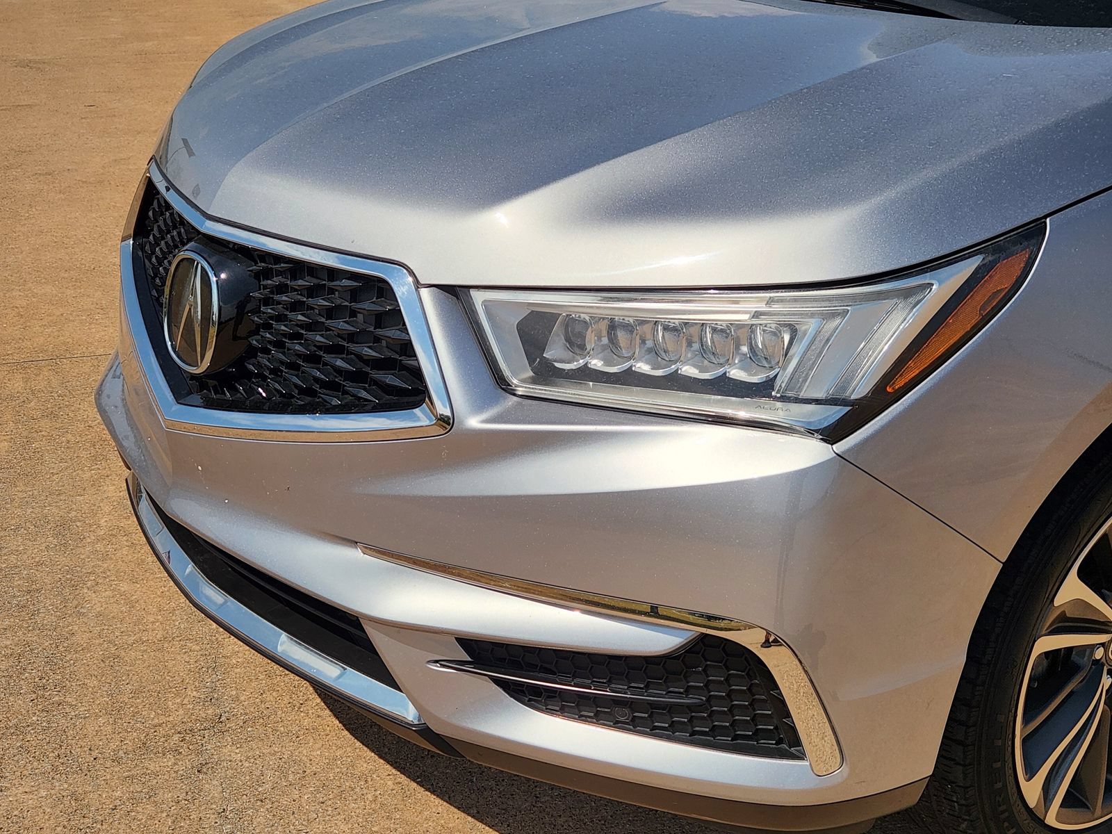Used 2020 Acura MDX w/ Technology Package FWD image 10