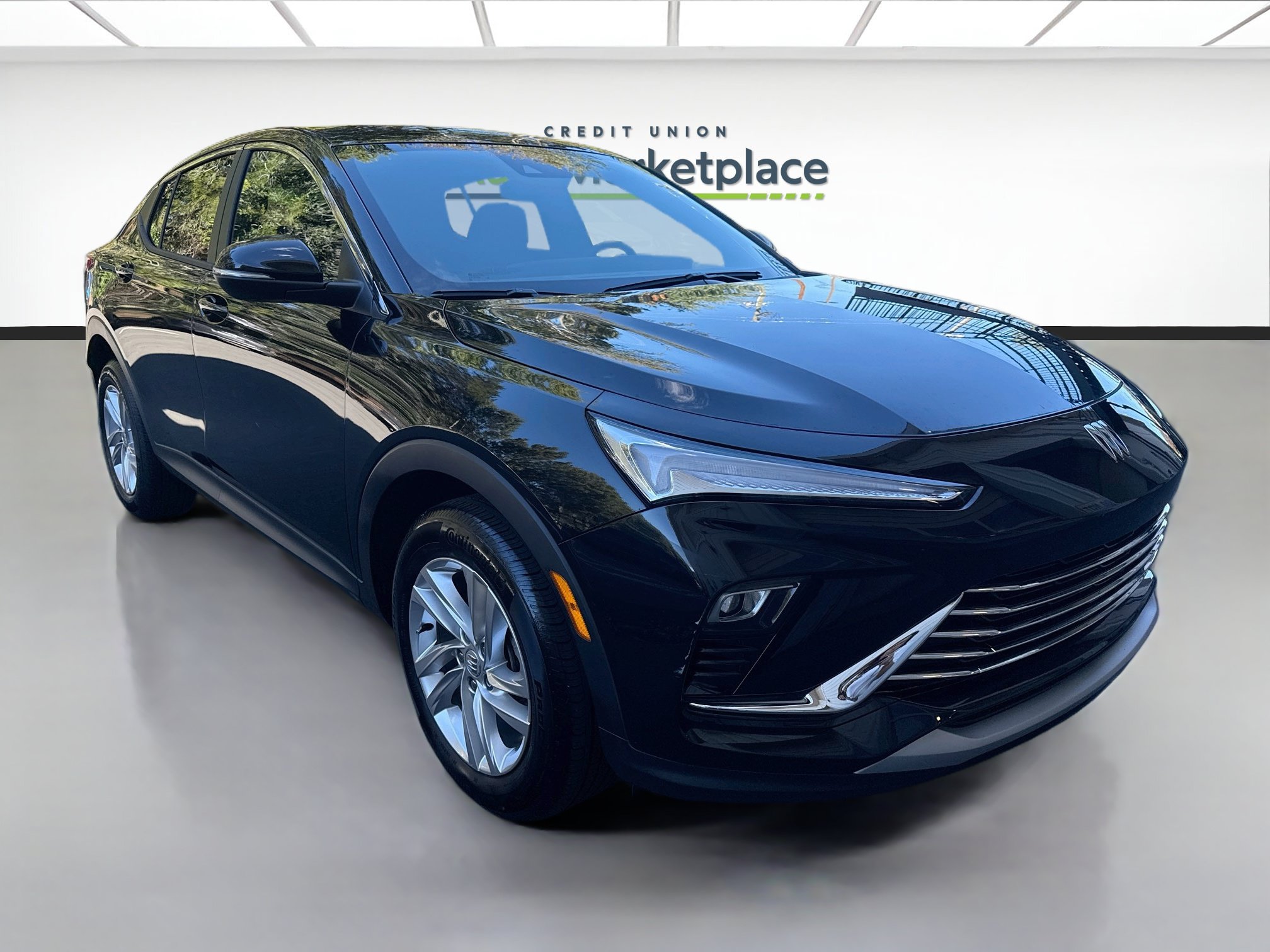 Used 2025 Buick Envista Preferred w/ Advanced Safety Package