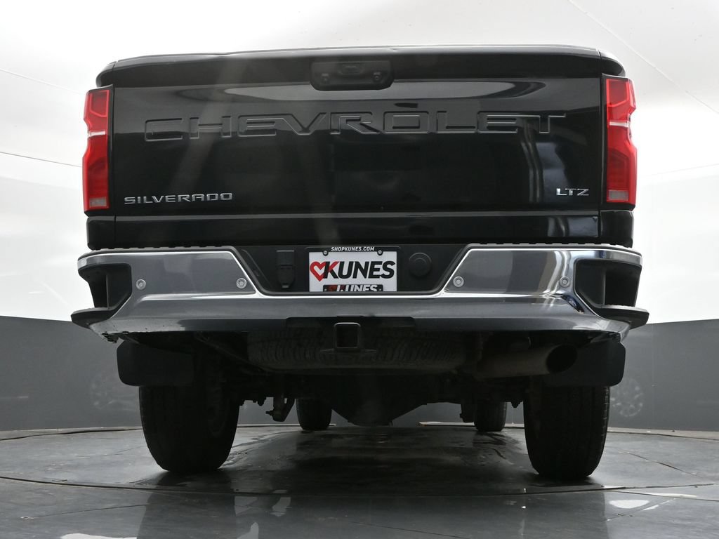 Used 2024 Chevrolet Silverado 2500 LTZ w/ LTZ Convenience Package AWD/4WD image 38