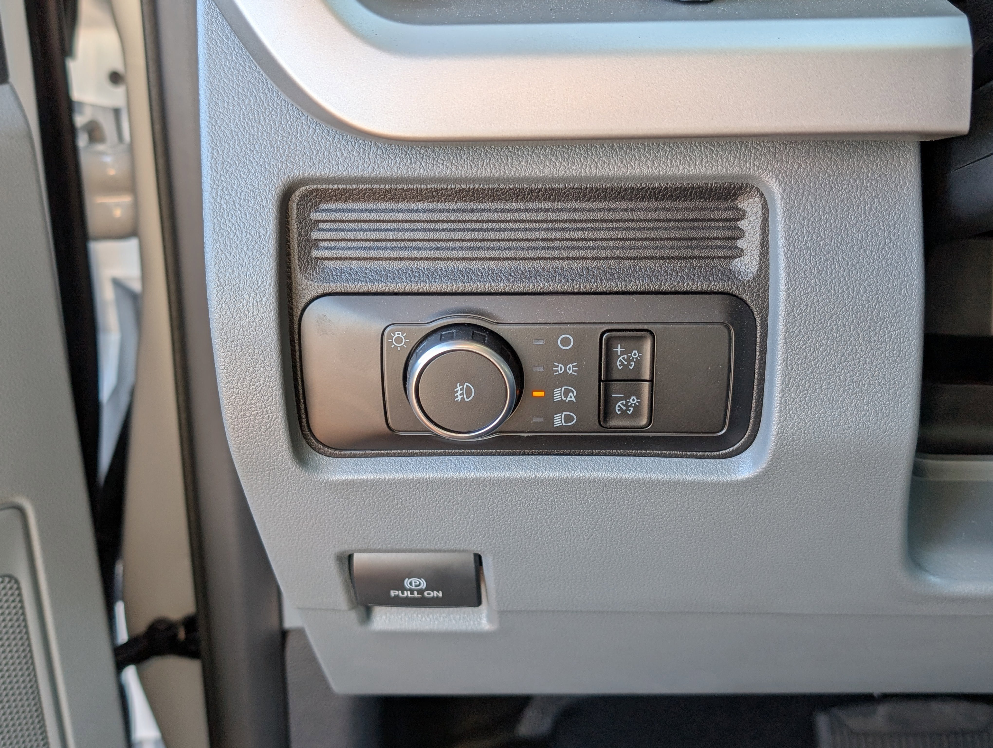 New 2026 Ford F550 4x4 Regular Cab Super Duty image 14