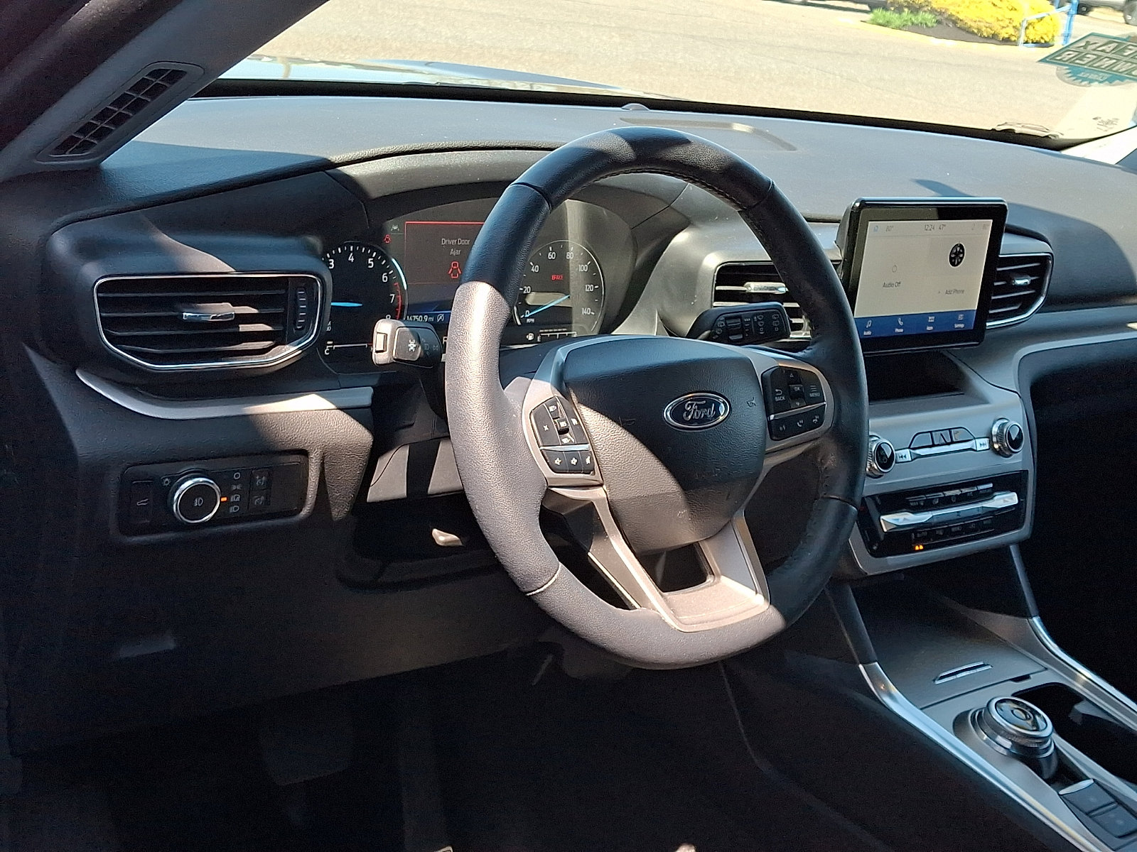 Certified 2023 Ford Explorer XLT w/ Equipment Group 202A image 17