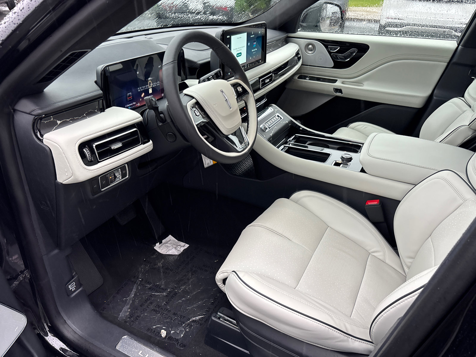 New 2026 Lincoln Aviator Black Label w/ Dynamic Handling Package AWD/4WD image 24