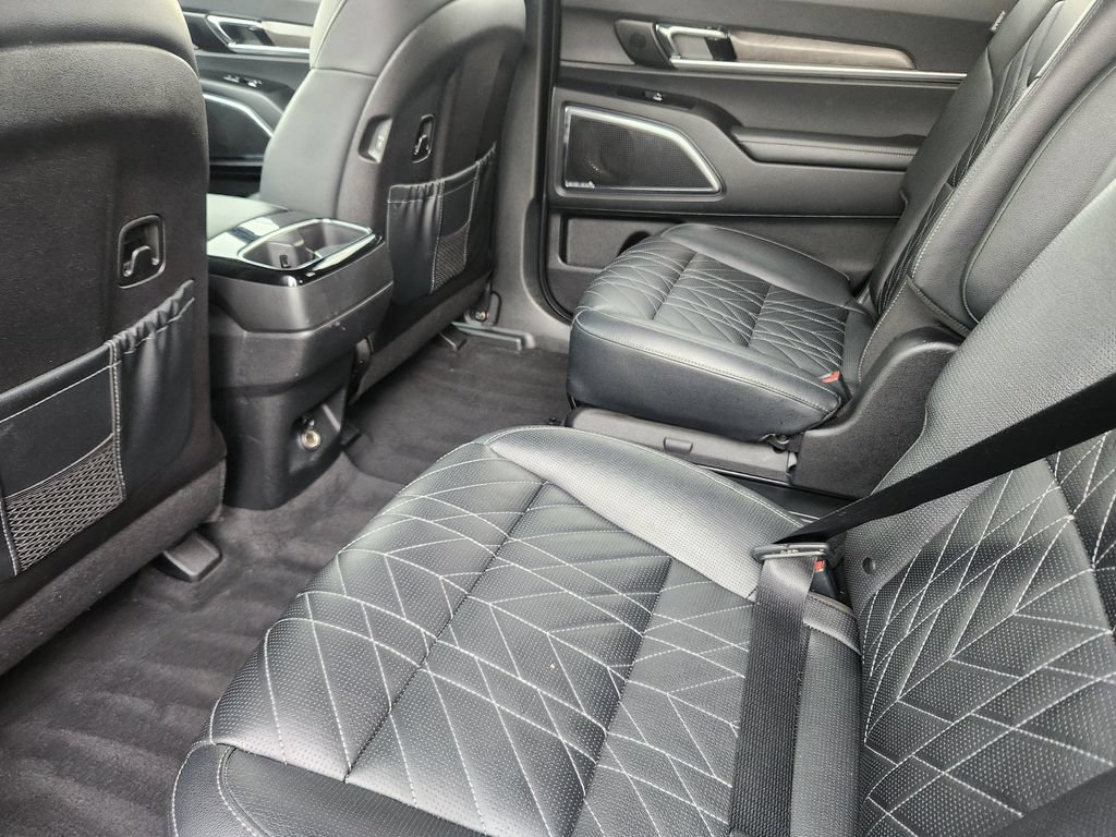 Used 2023 Kia Telluride SX X-Line AWD/4WD image 9