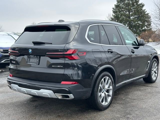 Certified 2025 BMW X5 xDrive50e w/ Climate Comfort Package image 7