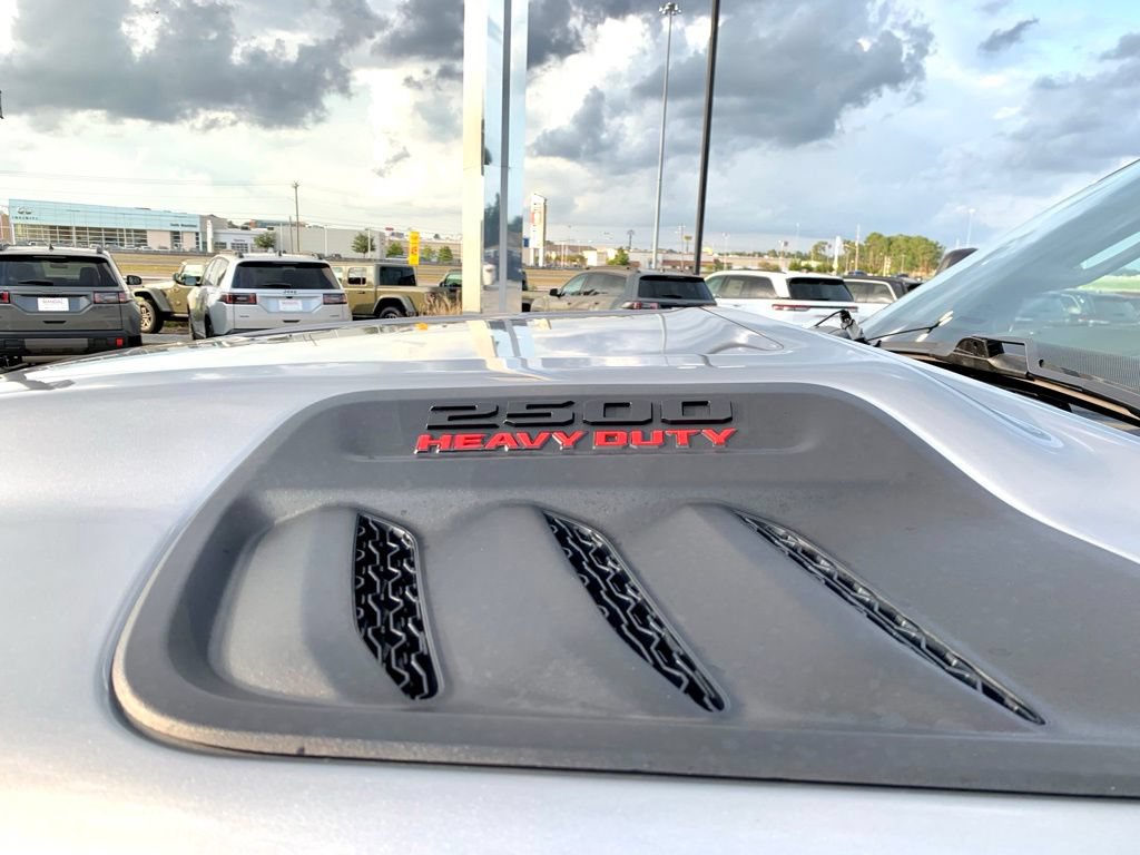 Used 2023 RAM 2500 Laramie AWD/4WD image 10