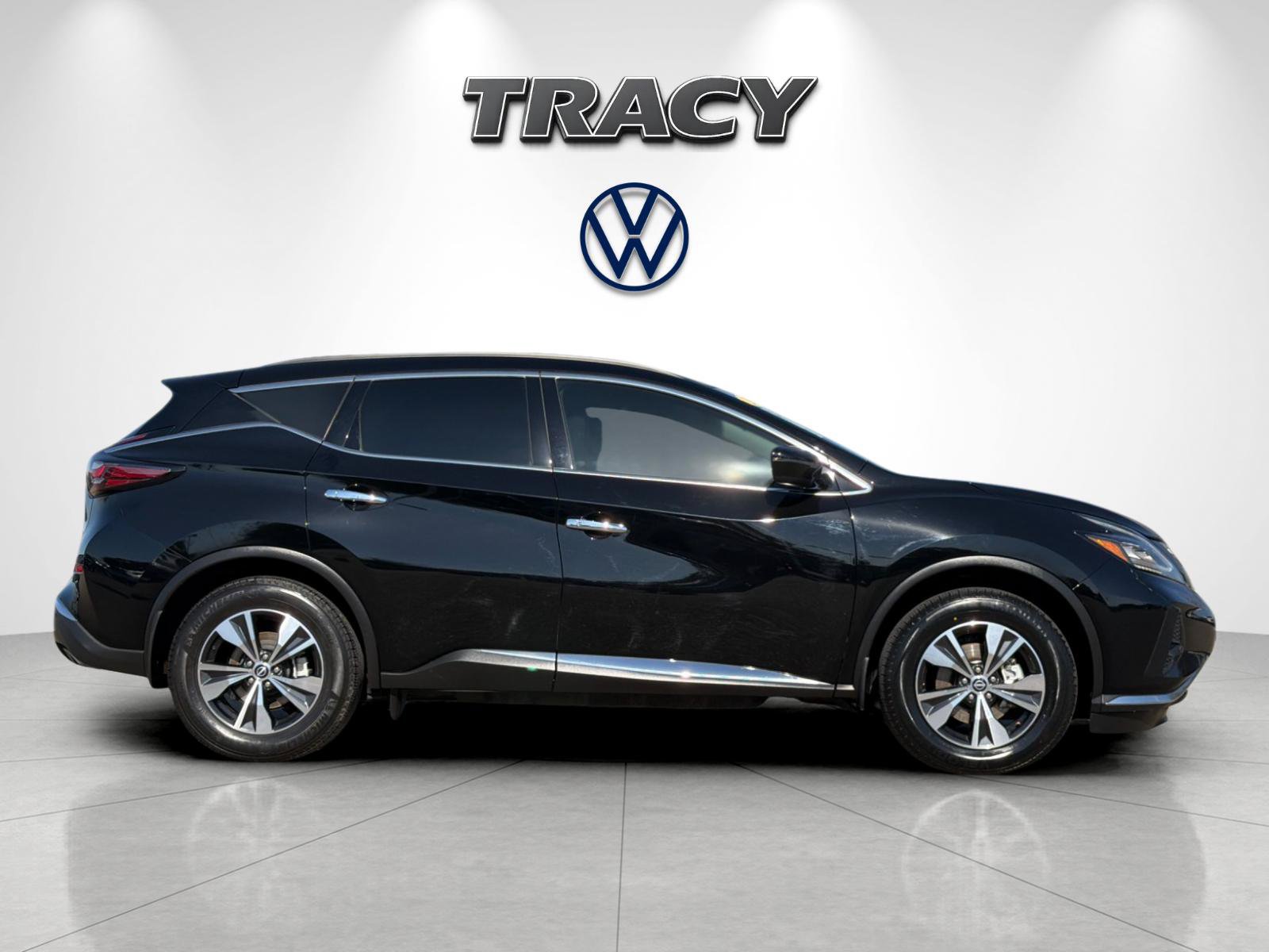 Used 2023 Nissan Murano SV FWD image 3