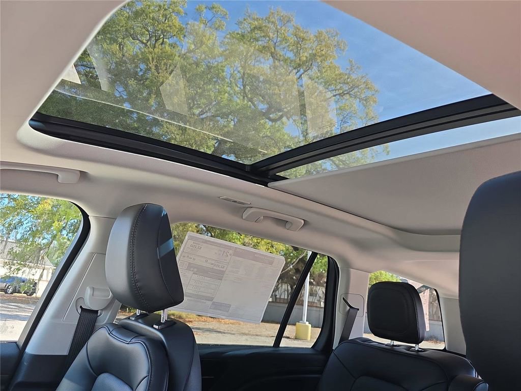 New 2026 Lincoln Aviator 2WD w/ Jet Appearance Package image 25