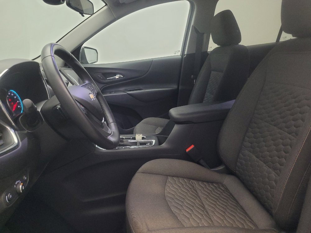 Used 2020 Chevrolet Equinox LT FWD image 17