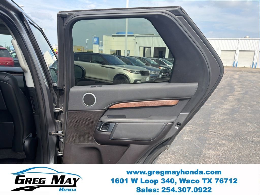 Used 2018 Land Rover Discovery SE AWD/4WD image 27