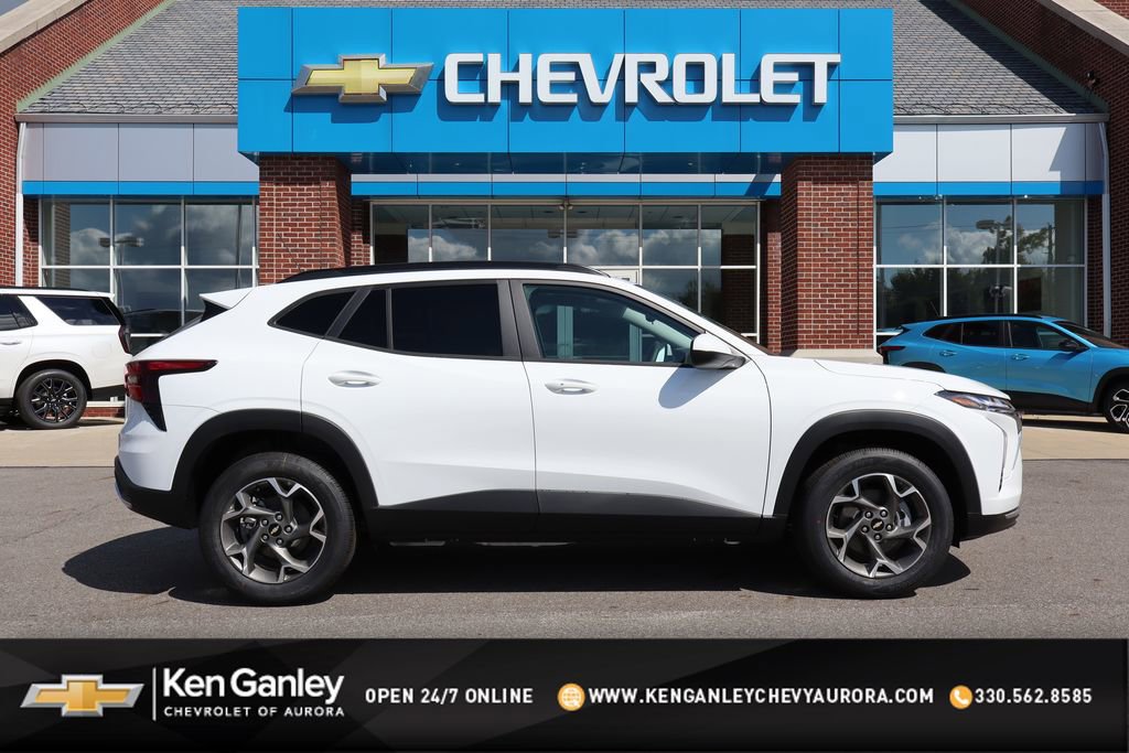 New 2025 Chevrolet Trax LT w/ Driver Confidence Package