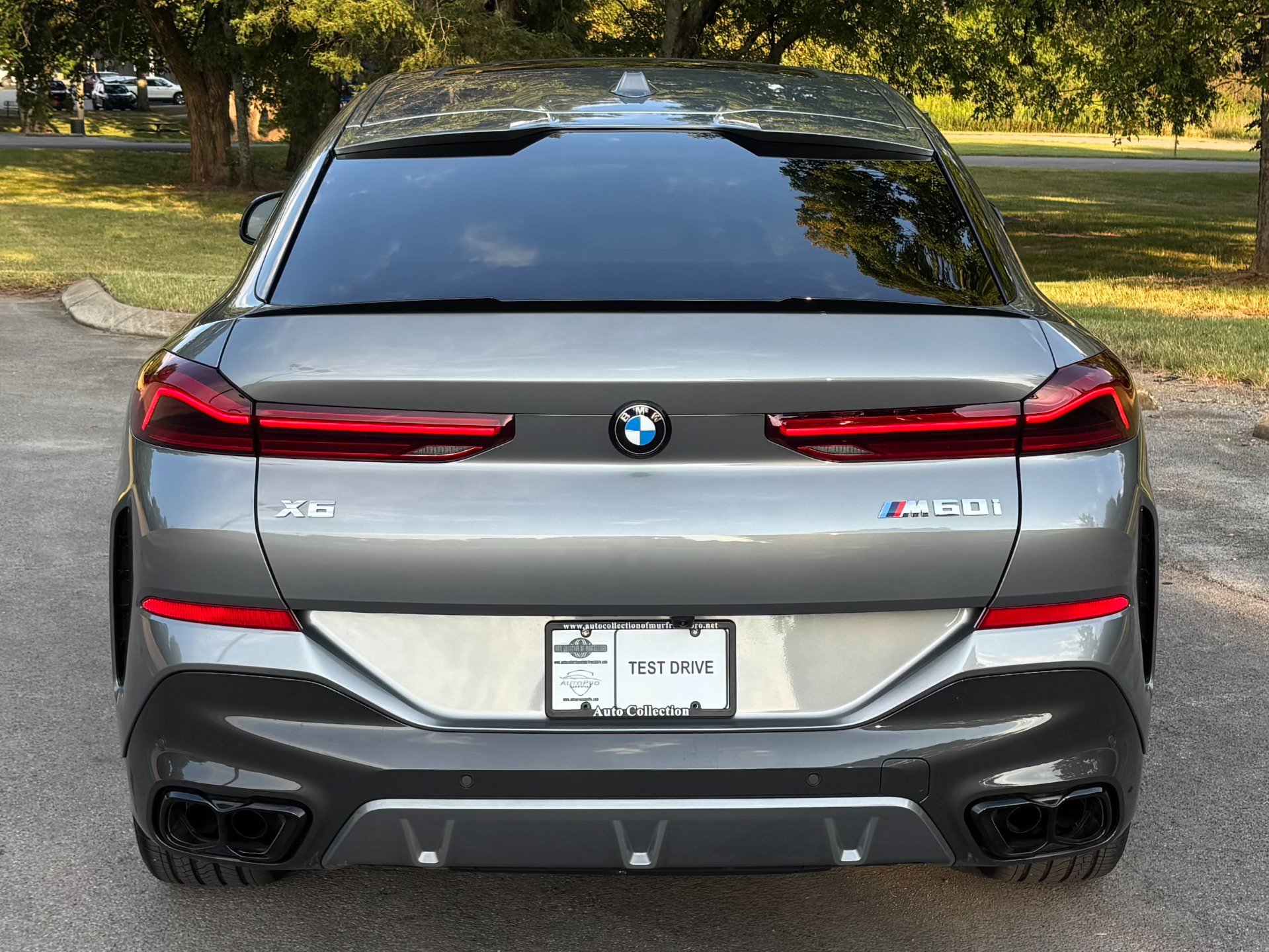 Used 2025 BMW X6 M60i AWD/4WD image 5