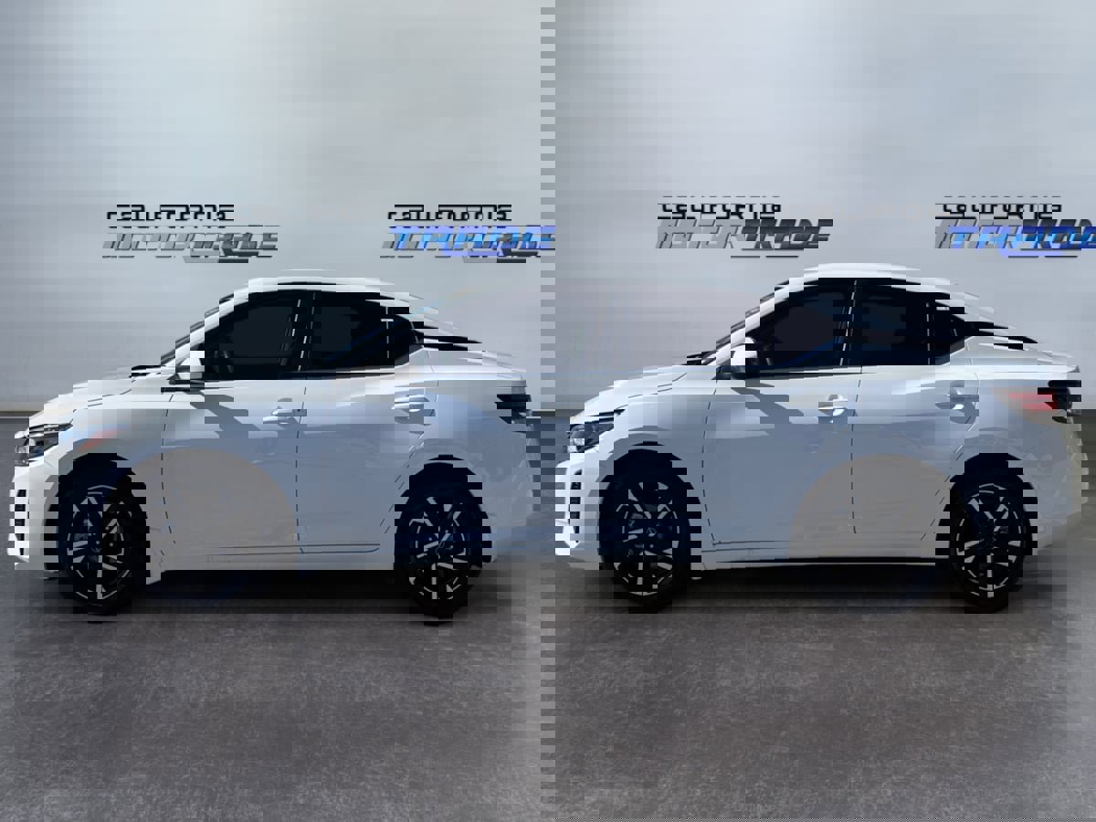 Used 2024 Nissan Sentra SV image 8