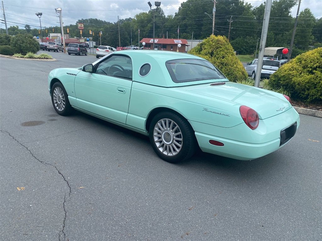 Used 2004 Ford Thunderbird RWD image 4